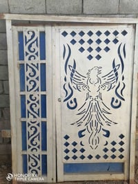 باب • ارتفاع ٢م • عرض ١٫٥م