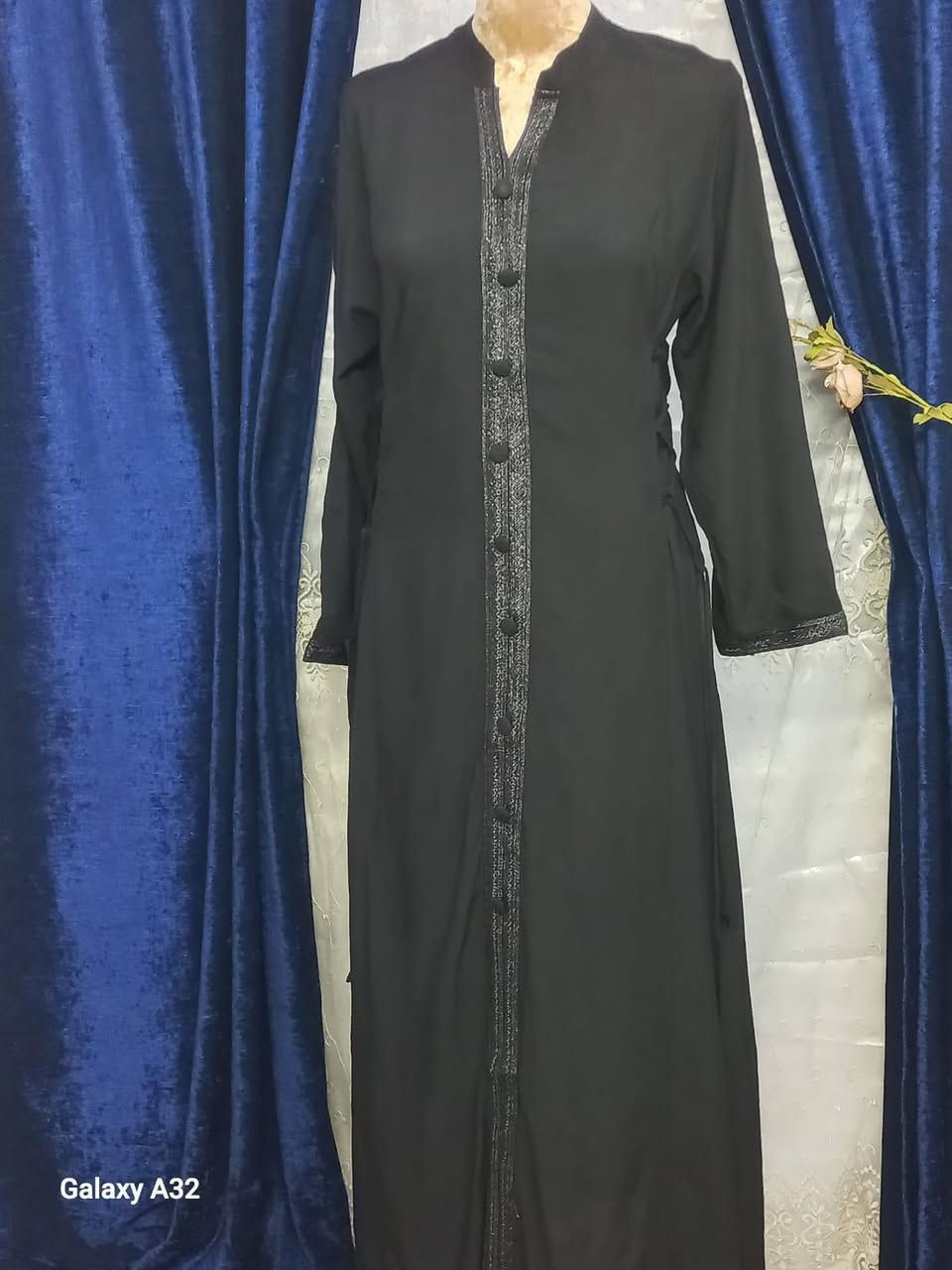 يابه السلام عليكم
🖤 إعلان رسمي:

الأسود بعده متصدر الدوري وماكو منافس 😎

جبب ودشاديش تخبل، خامات مرتبة، وأسعار تفتح النفس.

إذا شفتي القطعة وعجبج شكلها، لا تكولين "أرجعلها بعدين"...
تره غيرج هم شافها وعجبته 😅
وين الي يدور شي نظيف ومناسب وحلو كلشي جديد عدنا 
كلابيه  نسائية خامة باردة و زبدة  واحلى بعد التصميم 
وبعد احلى منها السعر 😅😅يمنا. وبس تحصلون  موديلات  جديدة وحلوة لحكي عيوني


**إذا كنت صاحب هذا الإعلان وتريد حذفه لأي سبب، رجاءا أرسل رسالة إلى الدعم الفني**