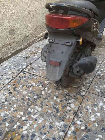 السلام عليكم بريز بغباء كفاله عامه كله بلادي شلعه معدل دبلات اشاير سكن لايت عالي ناصي هورن كله شغال وبلادي نقص قمجي كيلو متر بس طوافه شغاله دراجه كلهه بلادي السعر (850) التصال على الرقم ***********
