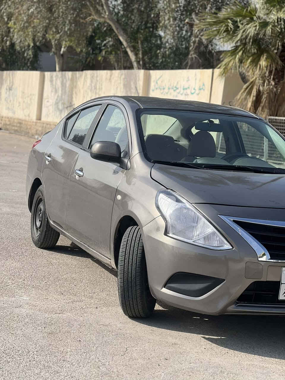 بۆ فرۆشتن گێرو مەکینە بەشەرت سەنەوی تازەیە بەشەرت تەحویل چوار پارچەی ساردی هەیە تەبرید بەشرتە بۆ نرخ پەیوەندی بەم ژمەرەوە بکەن ***********مۆدیل 2018
