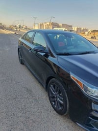 فورتي اسود 2021 جيتي لاين فول مواصفات المعروفة عدا الفتحة ماشية اربعة ...