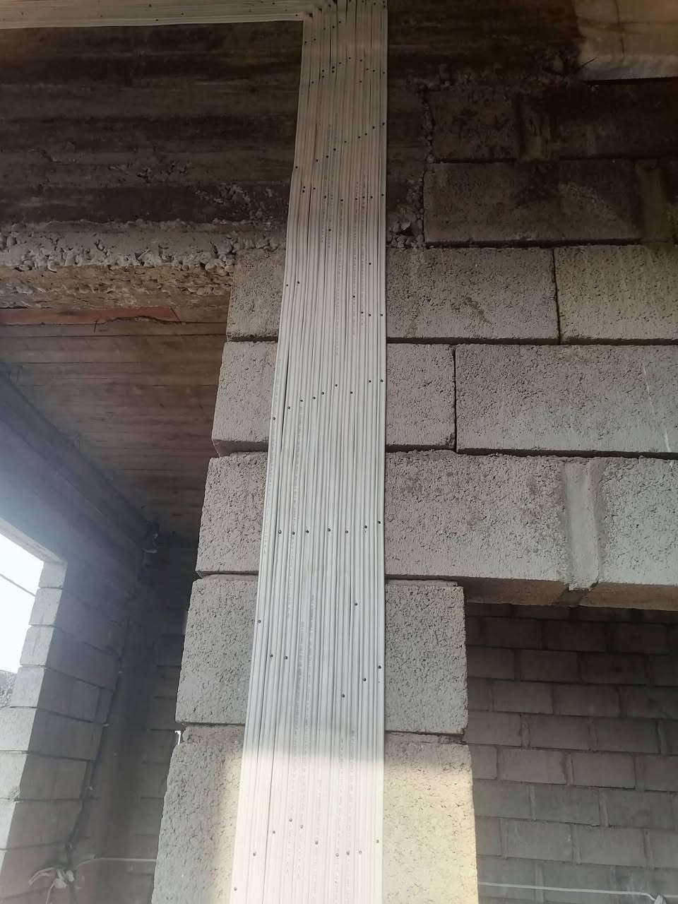 ( 💡 محمود الکهربائي  للتأسيسات الكهربائية 💡 )
_____ _______
_____ 👷🏻‍♂️_____
 تنفيذ جميع #المخططات الكهربائيه  
كادر متخصص في كافة التأسيسات الكهربائية
  #بيوت 🏨 #بنايات🏬 #محال_تجارية 🏪
⚡️⚡️
#منظومة أنترنيت📡
#منظومة ستلايت TV 📺
#منظومة كاميرات📸
#للأستفسار مراسلة الصفحة 📨
واتساب او للاتصال #هاتف***********📞..
واتساب او للاتصال #هاتف*********** 📞..
