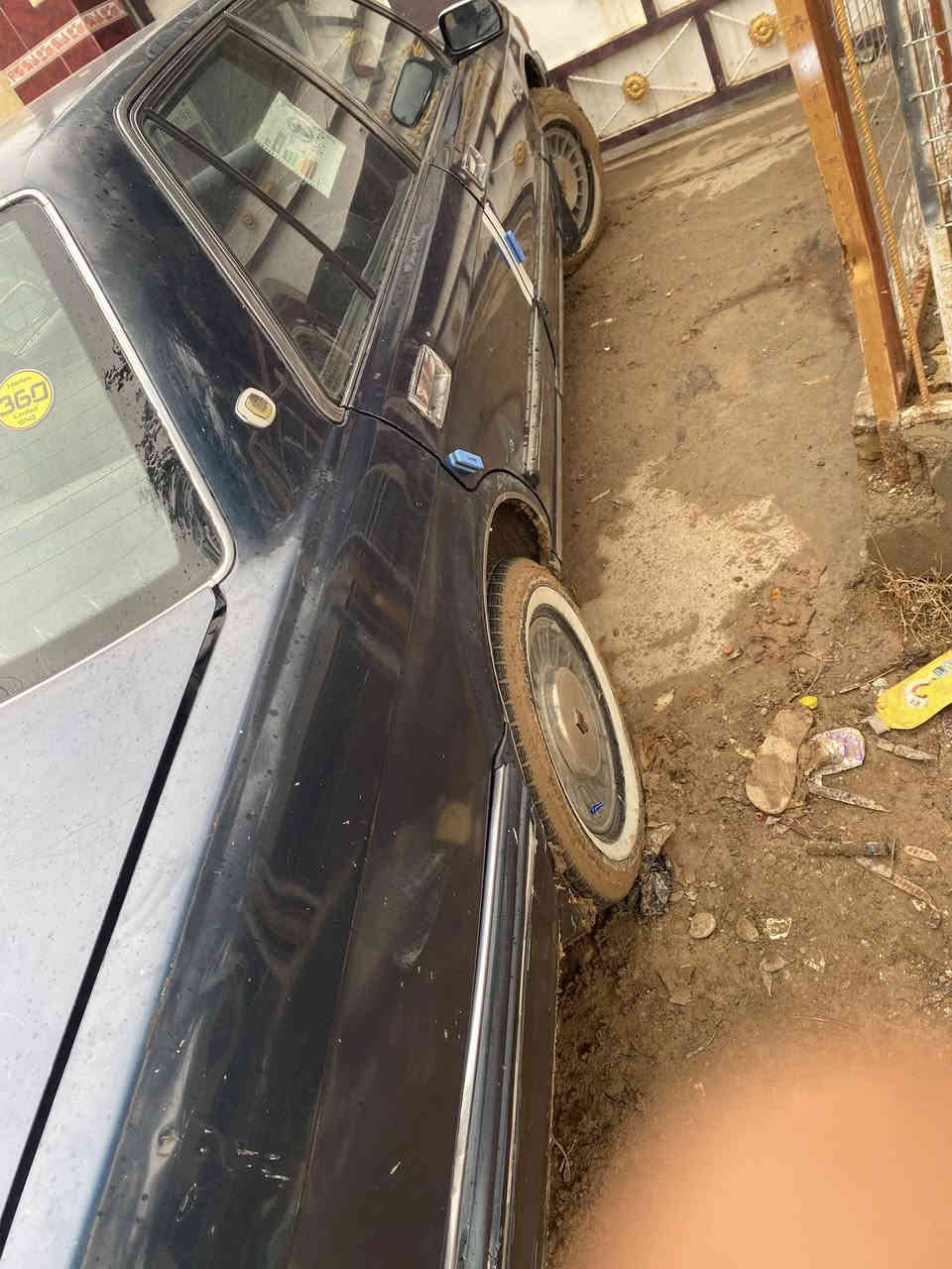 سلام عليكم سيدان موديل ٩٢ لل بيع بيها ففتي كير ومحرك جدد صدر جديد تخم تاير جديد سيارة كلها عل بلاد كشنات كهرباء سعر ٤٨ وبيها مجال بصيط لل استفسار اكثر هاذ الرقم ***********
