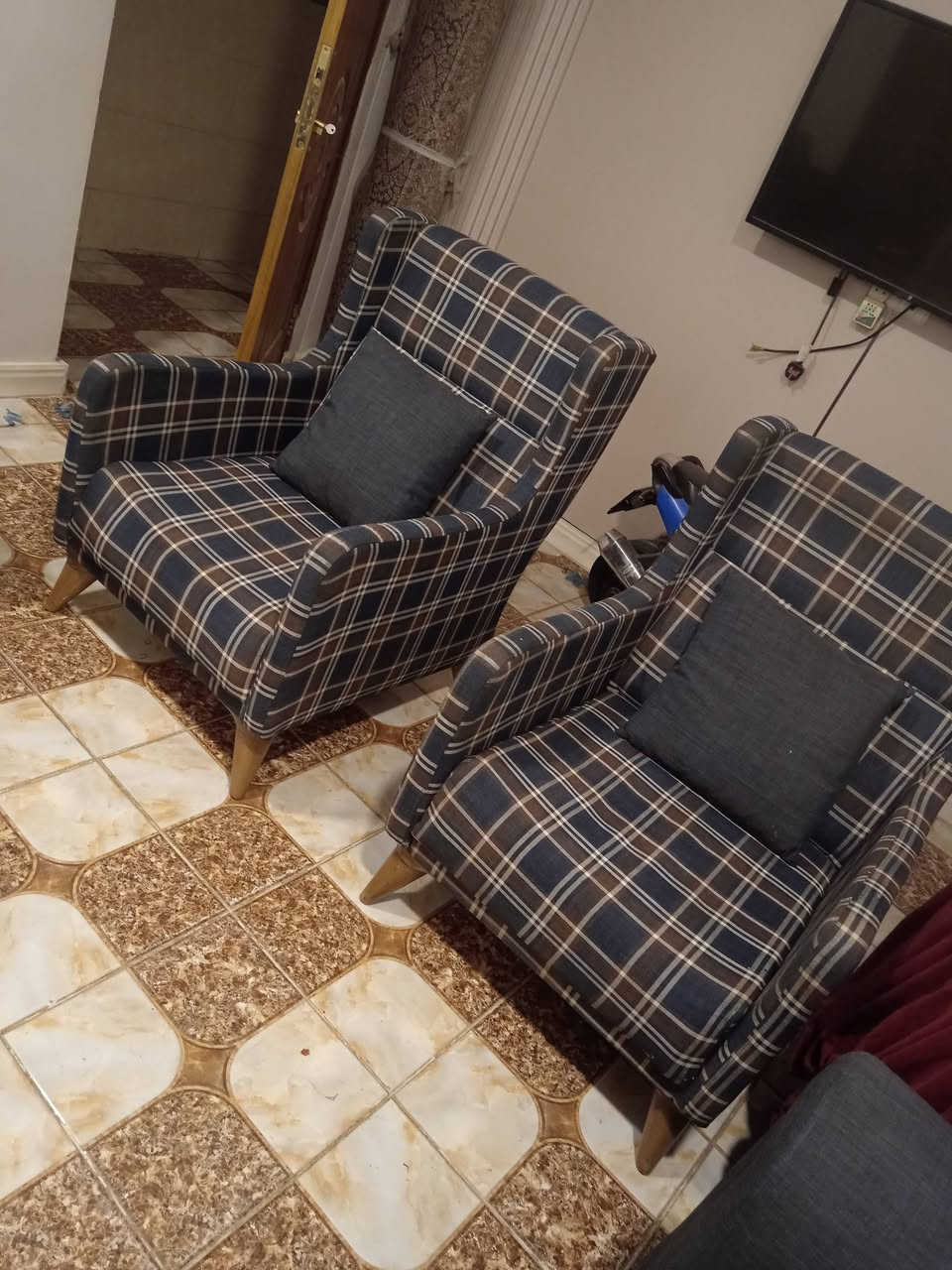 مجموعة غراض بيت كلشي بسعره مكانهم الدوره ***********
واتساب
