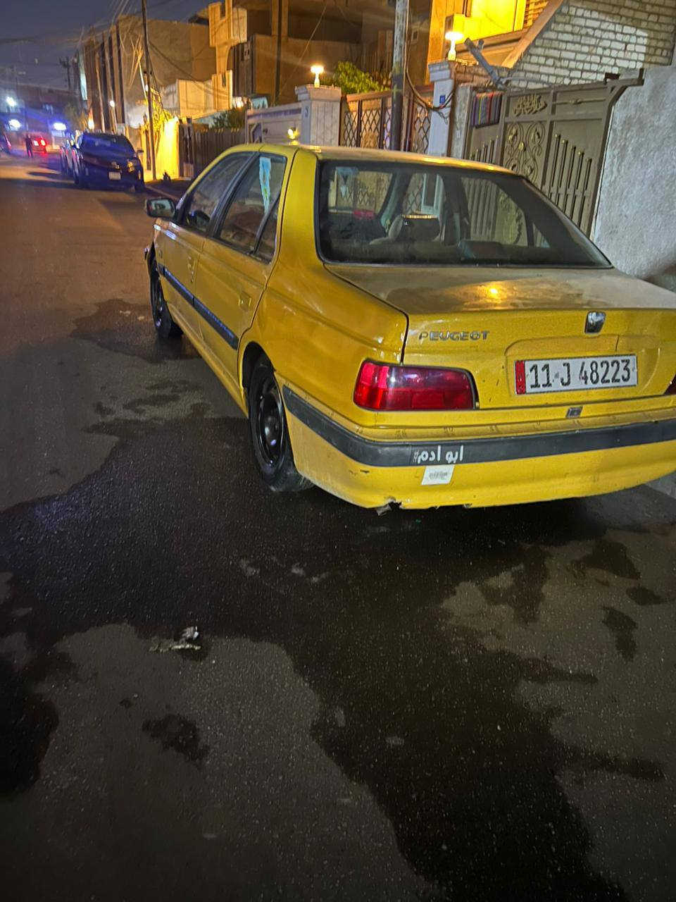 سلام وعليكم بيجو بارص مديل ٢٠١٥
سياره خير من الله كير مكينه ترايك وين ميعجبك 
 تبريد ثلج تدفئه اي نقص مبيهه دوشمه جديده رقم بغداد انكليزي بسمي مصفره من كلشي
تحويل ثاني يوم 
مكاني بغداد البياع تقاطع درويش 
رقمي ***********
السعر ٤٢وبيهه مجال للشراي
