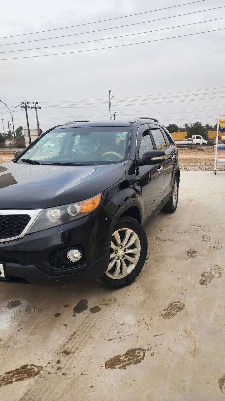 سلام عليكم مرخصت صاحب الكروب البيع سورنتو 2014ادوات متومه وكامله شرط الحسبه سياره بانزين 4سلندر انسه الصرف كصتهه جنطه سياره خير من الله كير مكينه تخم تاير تتفه تبريد مرايات شفط سياره 7راكب داخل عسلي بيع او مراوس حسب القناعه مكان بغداد*********** رجان بيع نقد مابيع قصد
