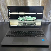 رمز السرعة و النحافة و الأناقة 🖤  لابتوب HP حديث سلم ( الجيل الحادي عش...