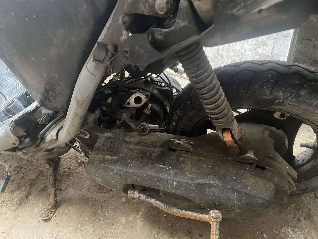 سلام عليكم
دراجه ساسوكي جنطة للبيع. كوم حديد عله وضعه هيج لا تجيً تكلي شبيه مادري شبيه هيج أبيع سعره٥٠بيه مجال قليل مكاني مسيان متواجد خاص


**إذا كنت صاحب هذا الإعلان وتريد حذفه لأي سبب، رجاءا أرسل رسالة إلى الدعم الفني**