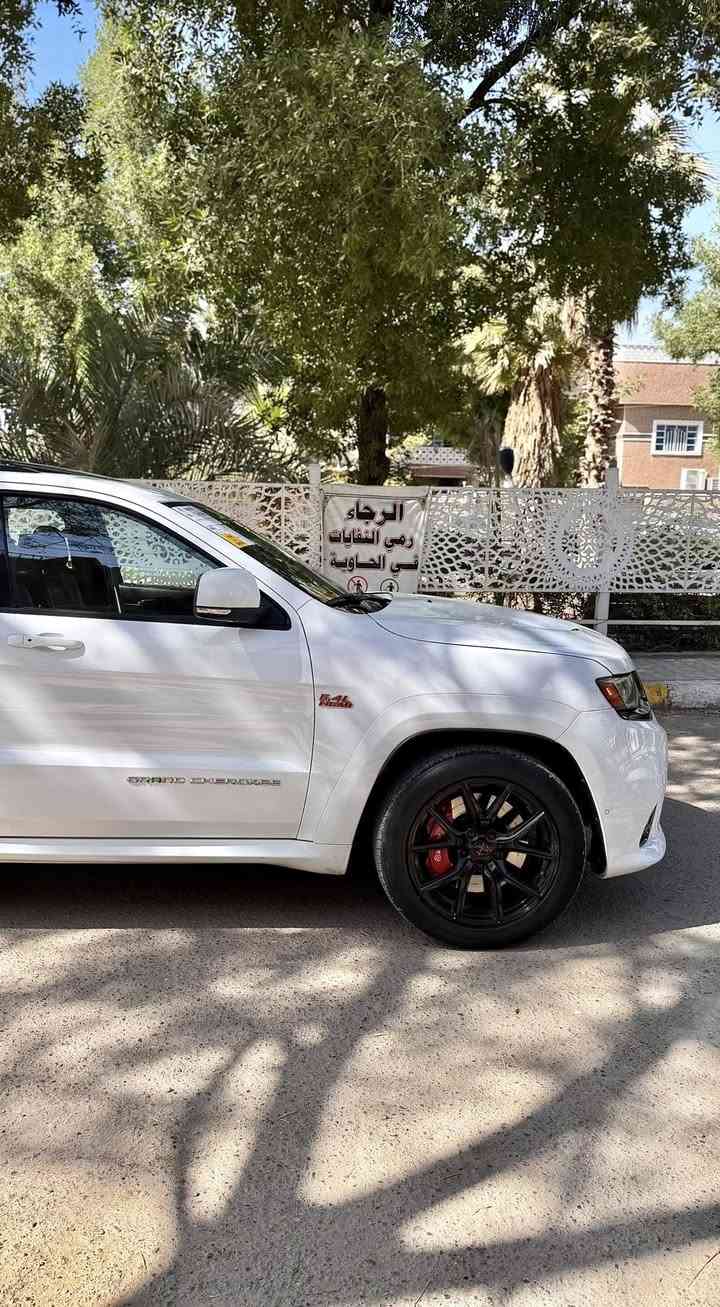 للبيع 🔥✨بسعر مميز 240💵ورقة وبيها مجال للشراي✨
جيب كراند شيروكي فئة SRT 🇺🇸
موديل 2016 حجم 6.4 👹السياره طبعا غنيه عن التعريف كله بلادي بدون برمجه ستوك SRT اصل طابع رياضي فول
١/١ للاخير اعلى موصفات بشركه جيب ماشية 120m
( المكينة البرتقالة المرغوبة 🟠 )
السياره وياها بصمتين بلاد وارضيات وجنطه كله بلاد وياهاا السياره 
رقم اربيل ( سنويه باسمي )  عليه ادامه كامله يم شركة jeep اي نقص مابيها الحمد اللّه ومسويله فحص ... السياره كندية مكفوله عدا  بيها تعديل بخشم البنيد ونصبغت ع كدها فقط بدون ايرباكات شواصي لغود كفالة عامة

مواصفات .....
بصمة
بانوراما
داخل قرميدي كنتارا
كشنات حضن
رادار امامي
اوتو بارك بلادي
شاشات خلفيه
رادارات جانبيه
كشنات الاماميه كهرباء
تدفئه وتبريد بالكشنات الاماميه
تدفئه بالكشنات الخلفيه
جنطه كهرباء
ستيرن كهرباء خزن
كشن السايق ميموري
الايتات الاماميه داينمك نظام MetaRex
كشافات زينون
فجوج ٤ بستم برمبوSRT
داخل كاربون فايبر بلاد
ماوس تحكم بالوضعيات القياده
LAUNCH نظام
SPORT ظام
TRACK .نظام
كير ١٠ نمر
شفتات ستيرن
شاشه كبيره حجم 8.5 أنج جميع الاوبشنات مفتوحه مري قلاب ع بك
تدفئه بالسترين
شغيل عن بعد عليه شوته AFE مغلفه تخم تاير جديد تويو حجم 315
نظام الصوت هارمن / كاردون
حساسات امامي
حساسات خلفي
كامره خلفيه دواره فول HD
قماره كنتارا نوعيه فاخره
تدفئه بالمري الجاميه
مري شفط
نظام ترحيب بالمري
اشاير بالمري
نطام ايكو
نطام تراكشن
عداد 300 سرعه مفتوحه
اخوان كل تفاصيل شرحته للتوضيح لان سياره هوايه بيه مواصفات وتفاصيل حلوه وغنيه عن تعريف وبدون نقص الحمد اللّٰه السياره 
الدعامية الامامية مصبوغه للجماليه فقط ماشيه 
120m
afe شوته
السيارة اي اضافات ماعليها بلاديه

📍مكان السيارة بغداد 

‏‎🔴 الي حاب يتصل هذا رقمي /*********** 
——————————————————
‏‎⚠️ 

——————————————————
#بيع_سيارتك #بيع #بغداد #معارض_بغداد  #اربيل #معارض #سيارات #سيارات_للبيع #سيارات_مستعملة #سيارات_VIP #وارد_امريكي #وارد_خليجي #تويوتا #لاندكروز #لاندكروزر #جي_كلاس #مرسيدس #النترا #سوناتا #هيونداي #كيا #سورنتو #سيراتو #نيسان #نيسان_صني #رانج_روفر  #لاند_روفر #لاندروفر #سيارات_كورية #سيارات_يابانية
