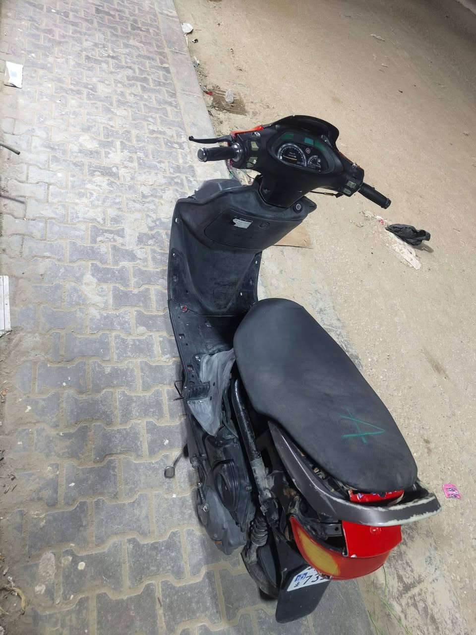 سلام عليكم فراشه فول ملاح
نكره سلاف شغاله 🎌

دراجه جاهزه ماذب عليه ربع ♨️

السعر 300 لاتطي سعر بكيفك دور نطيح اطلع كبل 

***********رقمي مكاني نجف حي رحمه☎
