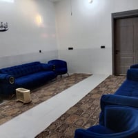 تخم 10 مقاعد كراسي 4 وقنفات ثلاثية 2  تفصال تكمة كلش كلش قوي نضيف جدآ ...