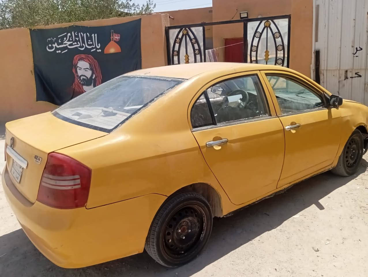 سياره ميبان 2013 ابيع بدون راعي كوم حديد مطلوب اقساط من المصرف مكان المعقل جير البلادي مالها محرك كورولا حداديه نص عمر ترتيبات وشوف العين السعر 25 ورقه ابيع عندكم حديد اوقف لك بالبوقه والشراي يدق علي مو شرايد *********** البصرة, العراق
