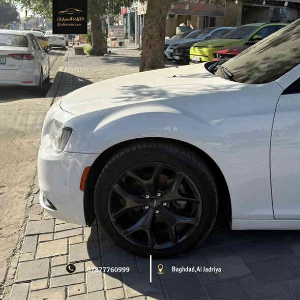 _ النوع:[Chrysler 300S] 
_ الموديل: [2023]
_ الكيلومتر: [76,000km]
_ وارد امريكي بدون حادث فقط بيها صبغ بالدعامية
_ السعر: [51,000,000 د.ع / واحدو خمسين مليون ]
_ الموقع: بغداد – الجادرية 
_ للاستفسار: ***********
