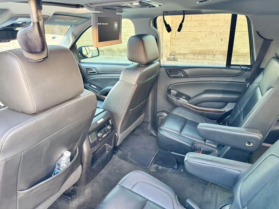 تاهو 2019 للبيع كفاله عامه من كلشي 
صعدتها هزه وخصصت رقم الها بصره 
وكامله من كلشي بس تدفع الگمرگ مالتها 
كفاله من كلشي كنديه السياره 
مكينه كير حداديه كله جديد 
جاهزه كل نقص مابيه 
وكفاله من كلشي شرط الفحص 
للبيع بسعر 170 وبيها شي قليل متوازي ع بيعتها كلش 
مكانها البصره 

*********** واتساب او اتصال فقط
