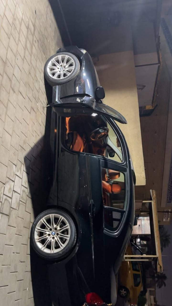 BMW 328 n52
مكلف بالنشر 
شباب السياره حلوه كلش احلى من الصور 
فول مواصفات
 بيها صبغ جاملغات ٢ اماميه 
السعر 115$ 
0 7 70 0 6 6 9 8 2 4
التواصل على الرقم اتصال + واتساب بغداد, العراق
