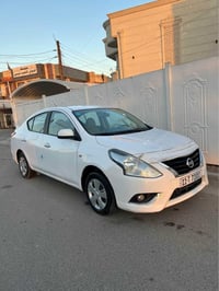 نيسان سني بليته زرقه هندي موديل 2020 جديده جدا بدون حادث ولا صبغ بارد ...