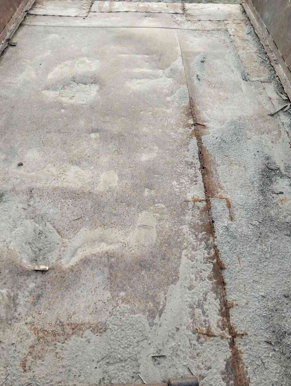 سلام عليكم عربانه فلوجيه للبيع جاهزه ونظيفه مكان ناصريه قضاء الفجر اتصل ***********
