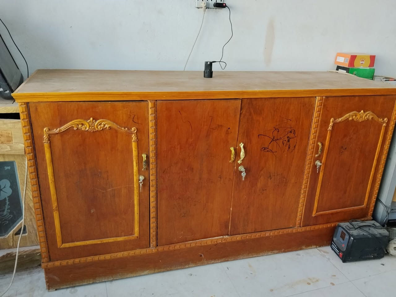 اغراض للبيع بوفيه متر وثمانين السعر 70 ميز تواليت 65 زاويه 30


**إذا كنت صاحب هذا الإعلان وتريد حذفه لأي سبب، رجاءا أرسل رسالة إلى الدعم الفني**