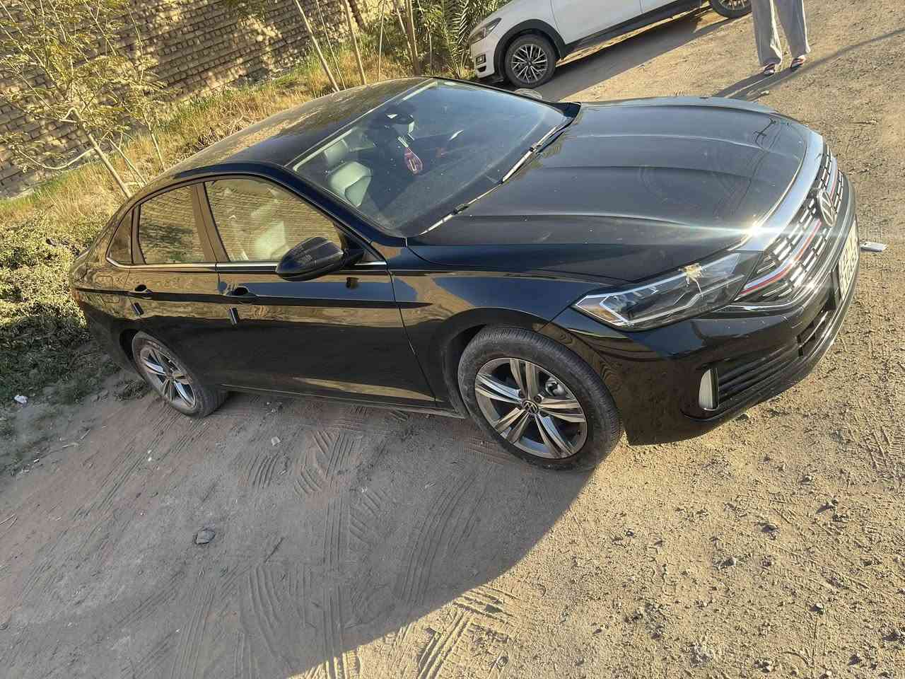 السلام عليكم سياره جيته موديل 2024 وارد أمريكي فول السياره ماعده الفتحه سياره رقمه أربيل تحويل وكاله 
بيه باردين وبيه تكمه مال برده ايرباك يطاكه سياره نظيفه وصور سونار موجود في المنشور السعر 150 وبيه مجال بسيط لشراي ***********
بغداد مكاني
