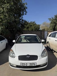 اكسنت خليجي شركة 2011 سيارة جملغ مصبوغ جمالي والثاني هلال وقطعه صغيره ...