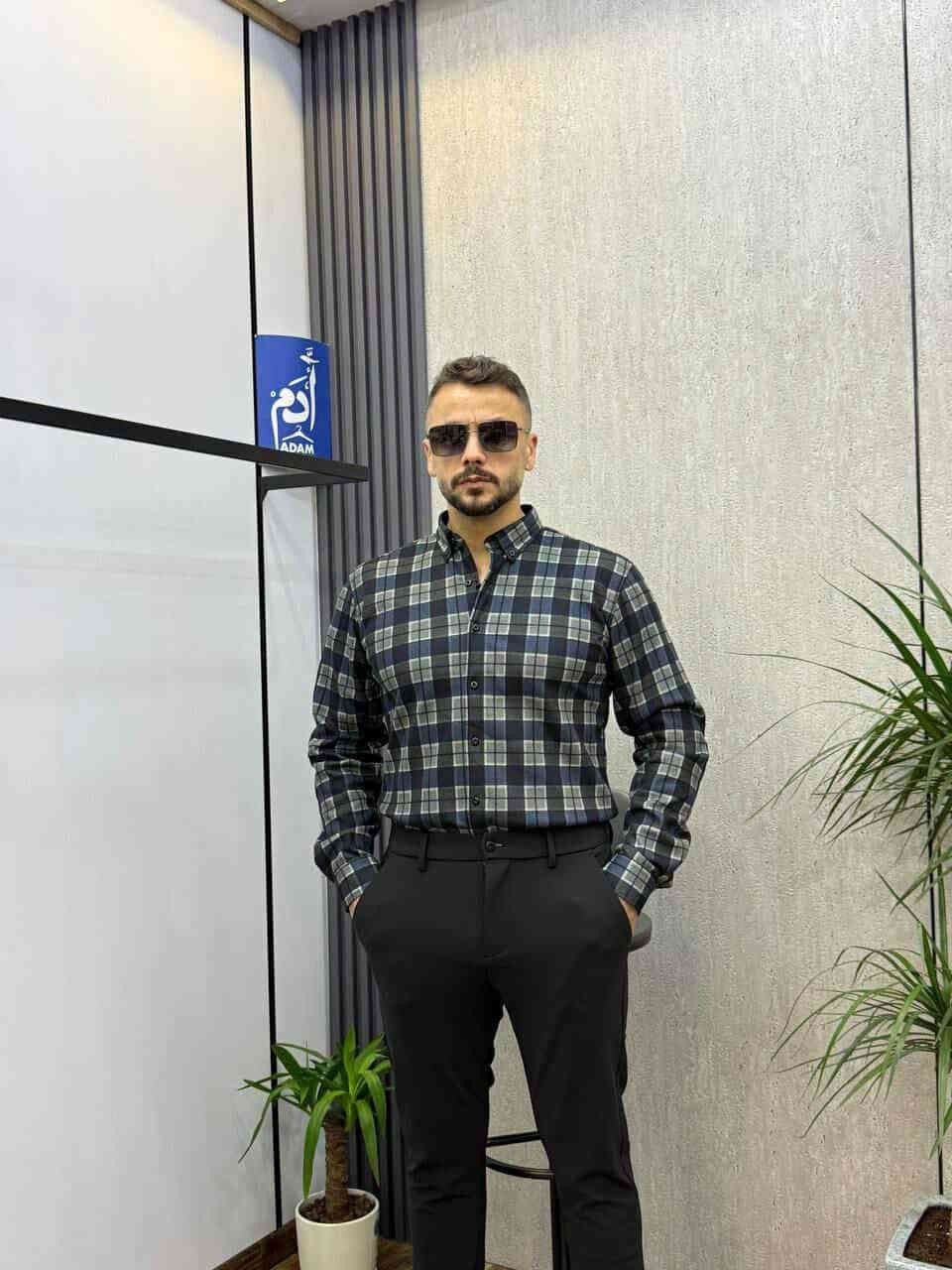 😎 ....قميص صيني مبطن درجه اولى ....😎                            🇹🇷خليك انيق ومرتب🇹🇷 
((قطعه مبطنه ))دافئى  يفوووووتكم 
القياسات 
‏(-m_ l_xl_xxl_xxxl)علما ان القميص داخل مبطن موهير اصلي اصلي وليس تجاري العنوان:كوت نهاية شارع الزهراء الرئيسي قرب ابو علي الكهربائي ازياء جنتل مان***********واتساب***********
