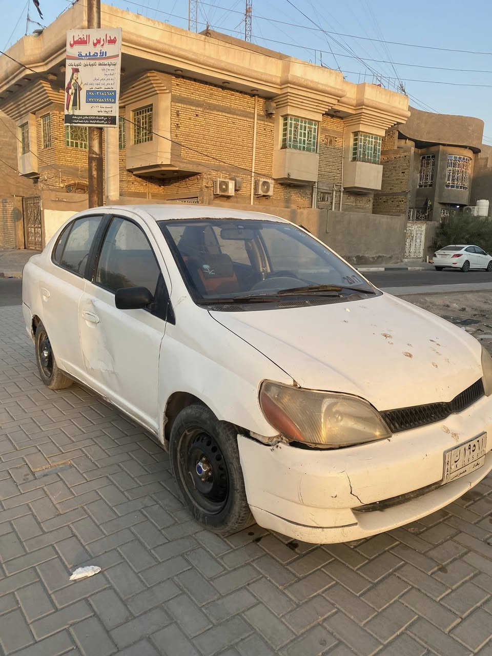 كورلا ايكو مديل 2001للبيع سنويه منتهيه وراعيها ما اندله السياره سعرها 30ورقه وبيها مجال الشراي يتصل *********** مكان السياره بصره جمعيات
