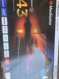 شاشة • ٤٣ بوصة • بالكرتون