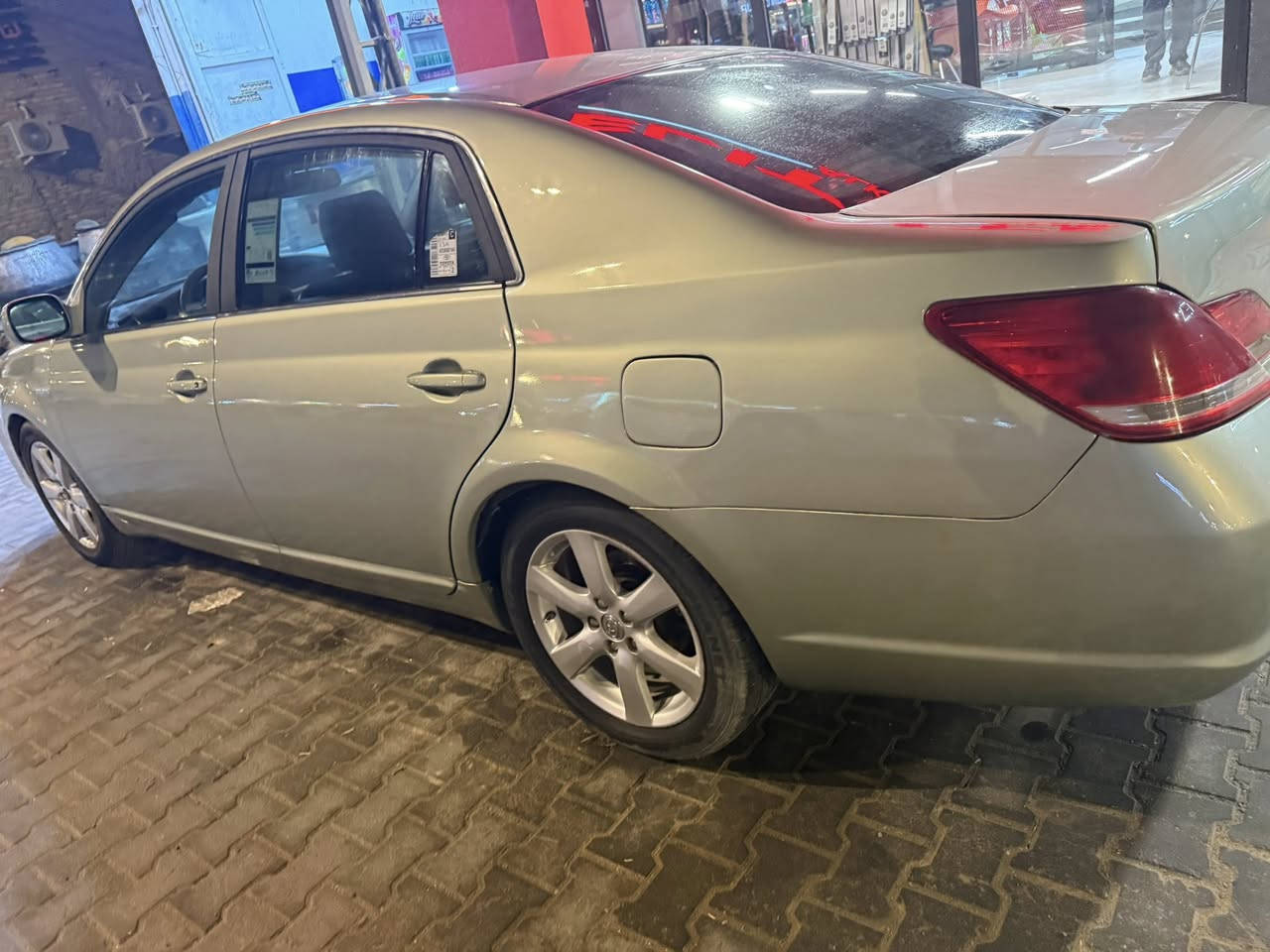 السلام عليكم 
افلون 2007 فول عده البصمه 
بغداد باسمي 
سياره حدثها بجم بيها شاصي معمر 
سياره صبغتها عام جارده قماره تكم شواصي خلفيه كله كفاله 
السياره معمره ومتعوب عليها وسعرها مناسب
مكانها نجف


**إذا كنت صاحب هذا الإعلان وتريد حذفه لأي سبب، رجاءا أرسل رسالة إلى الدعم الفني**