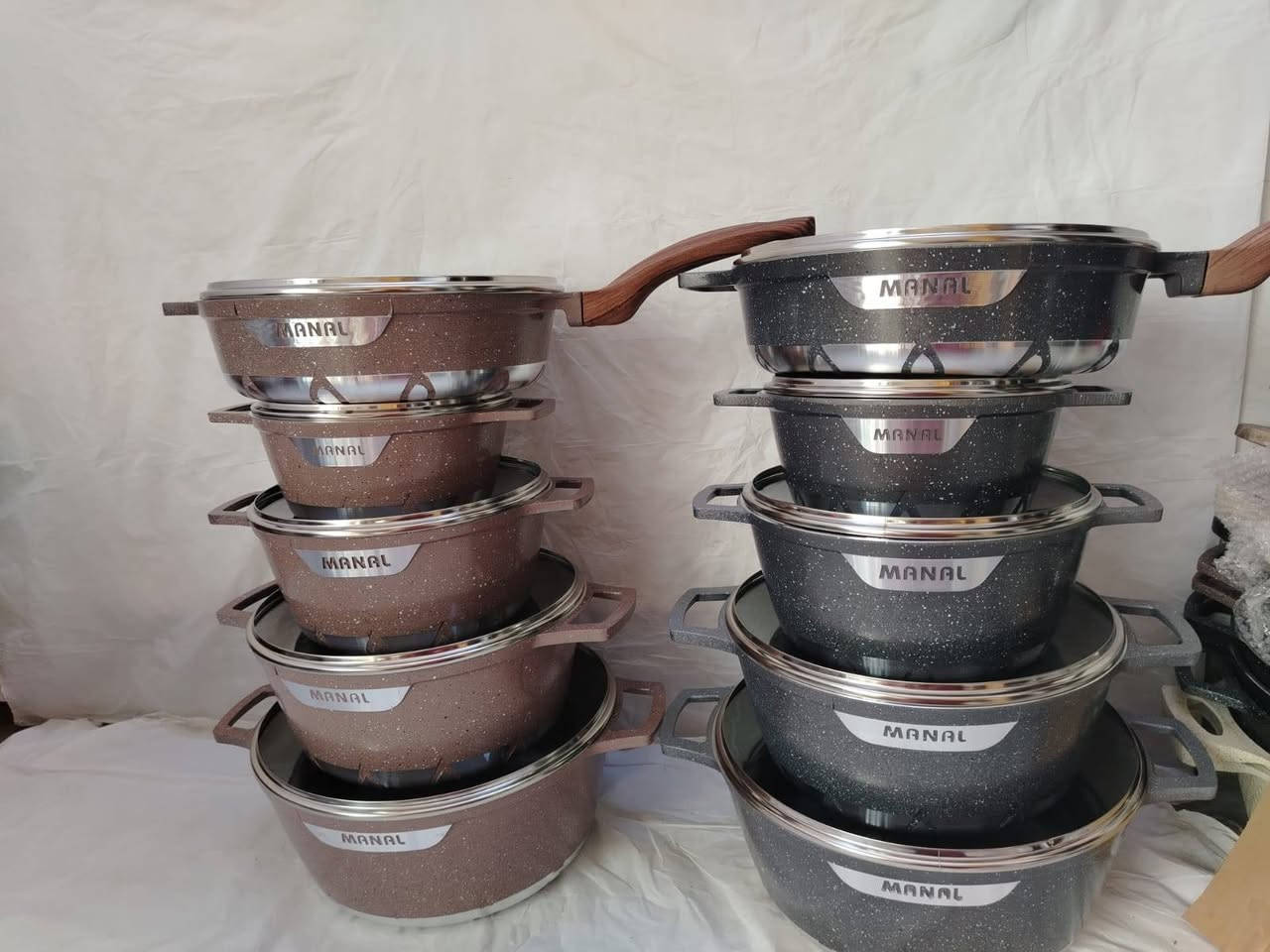 وصل السيت الخماسي ماركه منال العالم 🤩🤩
سيت گدوره زيتي ثقيل كرانيت الأصلي
قياسات 32 - 28 - 24 - 20 والطاوه #28 

للحجز والاستفسار مراسله الصفحه 💐💐💐


**إذا كنت صاحب هذا الإعلان وتريد حذفه لأي سبب، رجاءا أرسل رسالة إلى الدعم الفني**