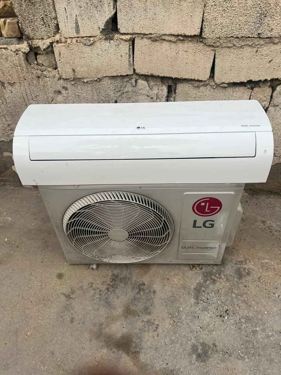 السلام عليكم عندي سبالت العدد2  واحد طنين LG انفيتر تحكم والثاني دنگة طنين وربع  انفيتر تحكم شغالات أي تصليح ما داخلات غاز مقفول وكاملات هنه وملحقاتهن سعرهن مليون وربع وبينهن مجال بسيط، مكان بغداد 
***********
