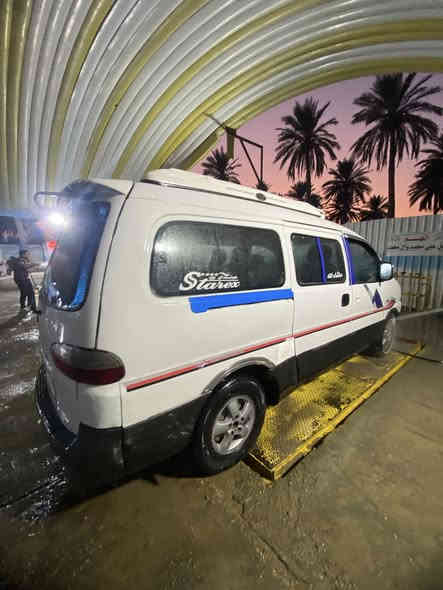 السلام عليكم 
ستاركس موديل 2006 أصل تكمه وسنويه رقم بابل مشروع وطني 
محرك سوبر مفتوح شرط لا تبخير ولا تنقيص
كير حداديه خير من الله 
كهربائيات كلها شغاله 
مكفوله من الضربه والصبغ ماعدا الربع الي وره باب السلايت بيها طخه ومصلحه ومصبوغه 
الشواصي الكدام معمرات 
السعر 73
***********
