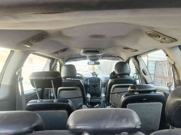 السلام عليكم ورحمة الله وبركاته للبيع سيارة نوع دوج كرفان ٢٠٠٧ السيارة فوول مواصفات أبواب كهرباء شفط تبريد ثلاث قطع ثلج مسجل سيدي بلادي دمام تحكم ستيرن جهتين مع كروز سرعة ٤دسك داخل جلد كشن كهرباء ٧ راكب سياحي سويج ريمونت الشركة ويل كب كروم تخم تاير جديد داخل جدا نضيف ماشية ١٠٢ رقم بغداد ألماني مشروع وطني سنوية جديدة رايدهة ٨٧ وبيهة مجال للطيبين ***********
