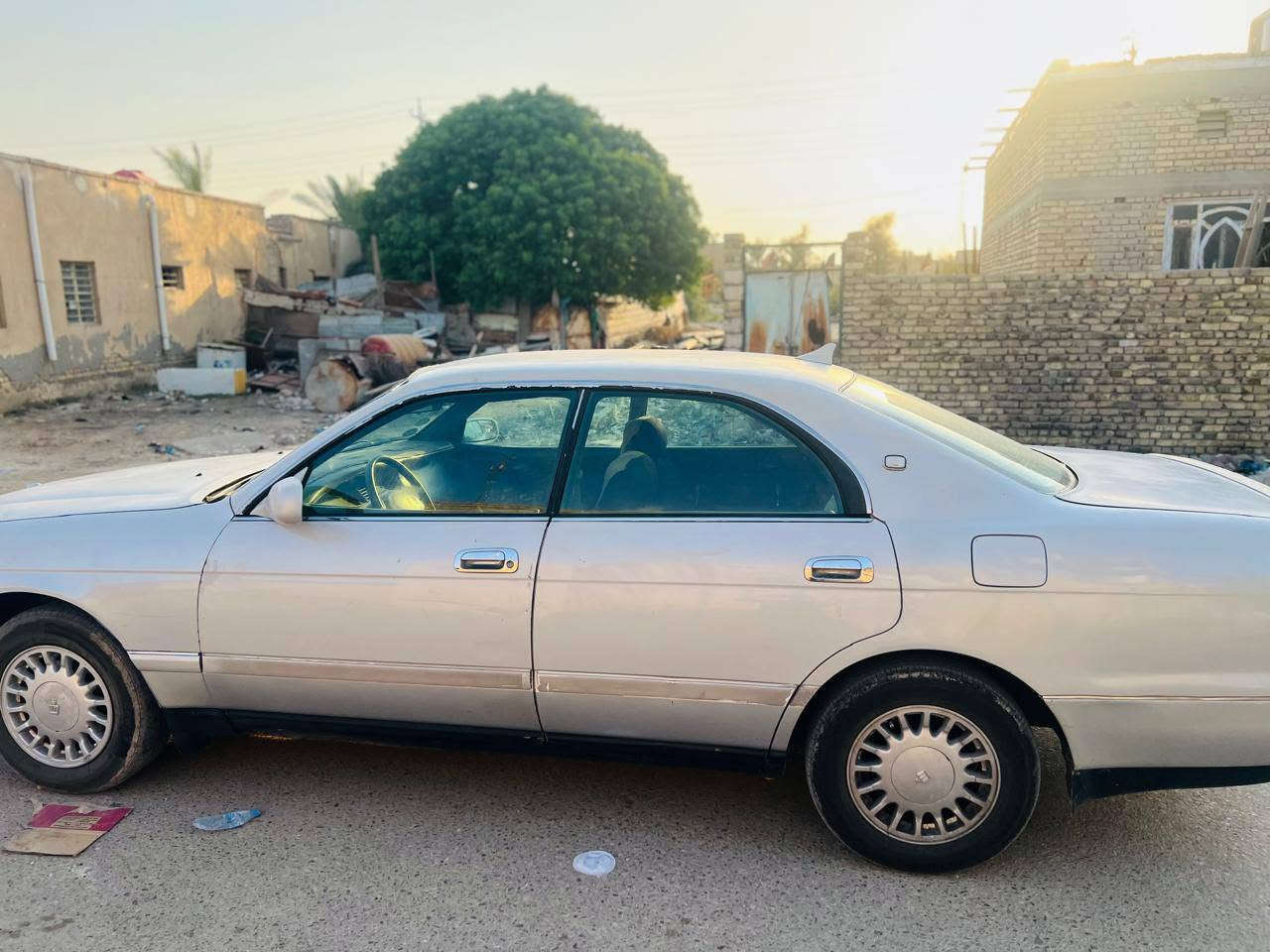 سلام عليكم بطه متصل للبيع جاهزه حداديه وتبريد وطخم تاير باتري جديد سياره جاهزه للخير رقم انكليزي مكفوله كص ونقل جثه مكان السياره كرمة بني سعيد سعرها 50وببها مجال  اي ستفسار خاص ***********
