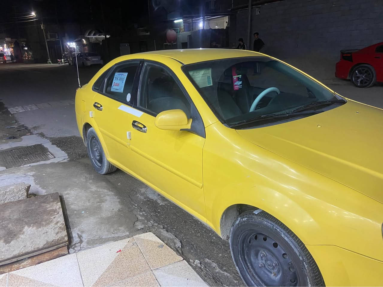 سلام عليكم اوبتره أدوات أدوات أدوات بدون كصه بيهه ضربه خفيفه بل جاملغ لخلفي كهربائيات كلهه شغاله تبريد لايت تخم تاير 
شغل وطلع 
سعر 38بيهه مجال قليل 
*********** البصرة, العراق
