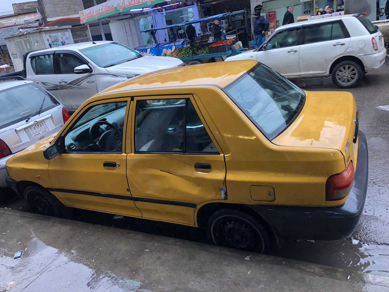 السلام عليكم سايبه 2015 هيئه غرامات مصفره كابون بانزين متوقف بس الطخه بل باب الخلفي تحويل او وكاله السعر 37هذا رقمي ***********
