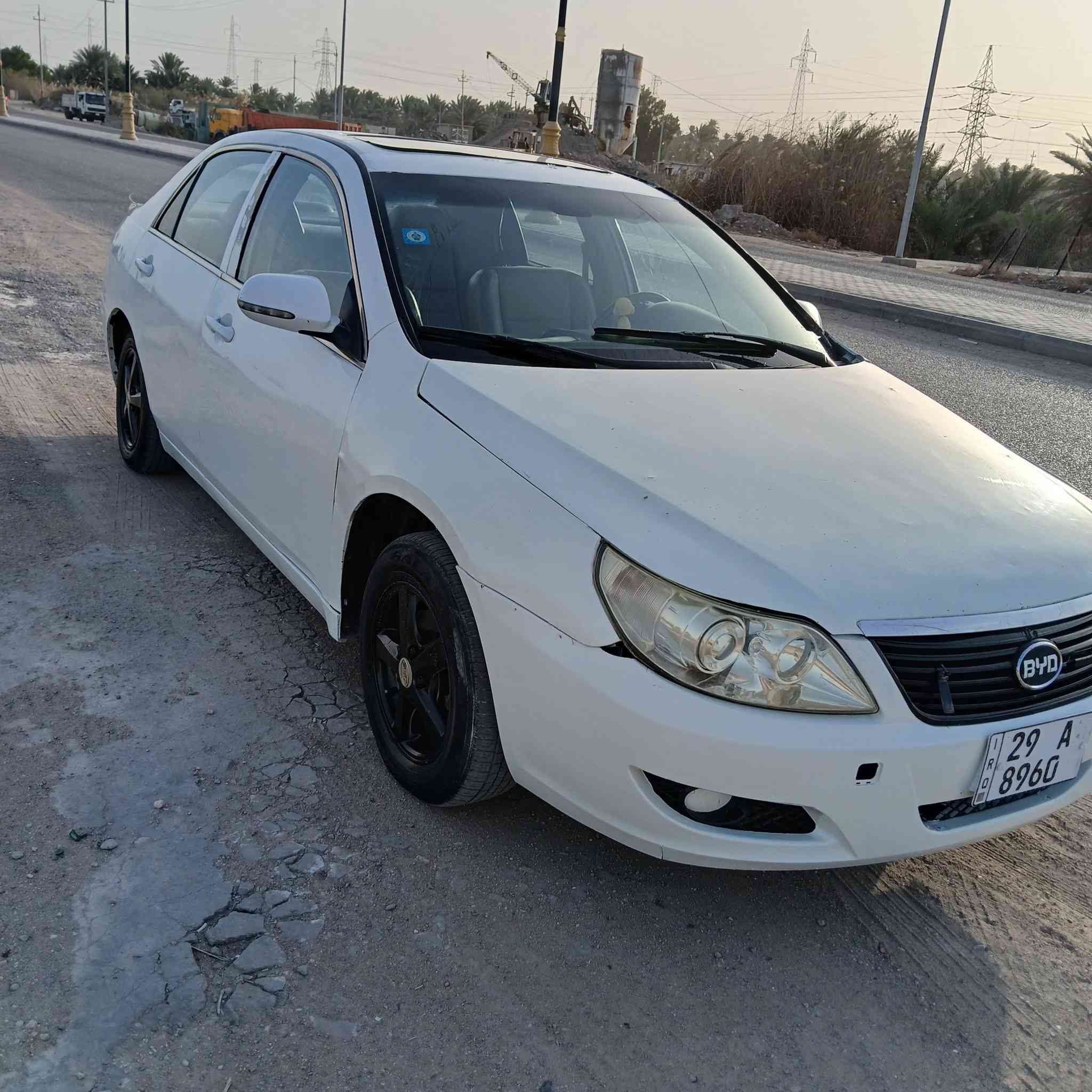 السلام عليكم بيوادي اف 6 سياره  وحلوه مانقصه شي السعر 37 وبيه مجال  مديل 12 مكان سماوه ***********
