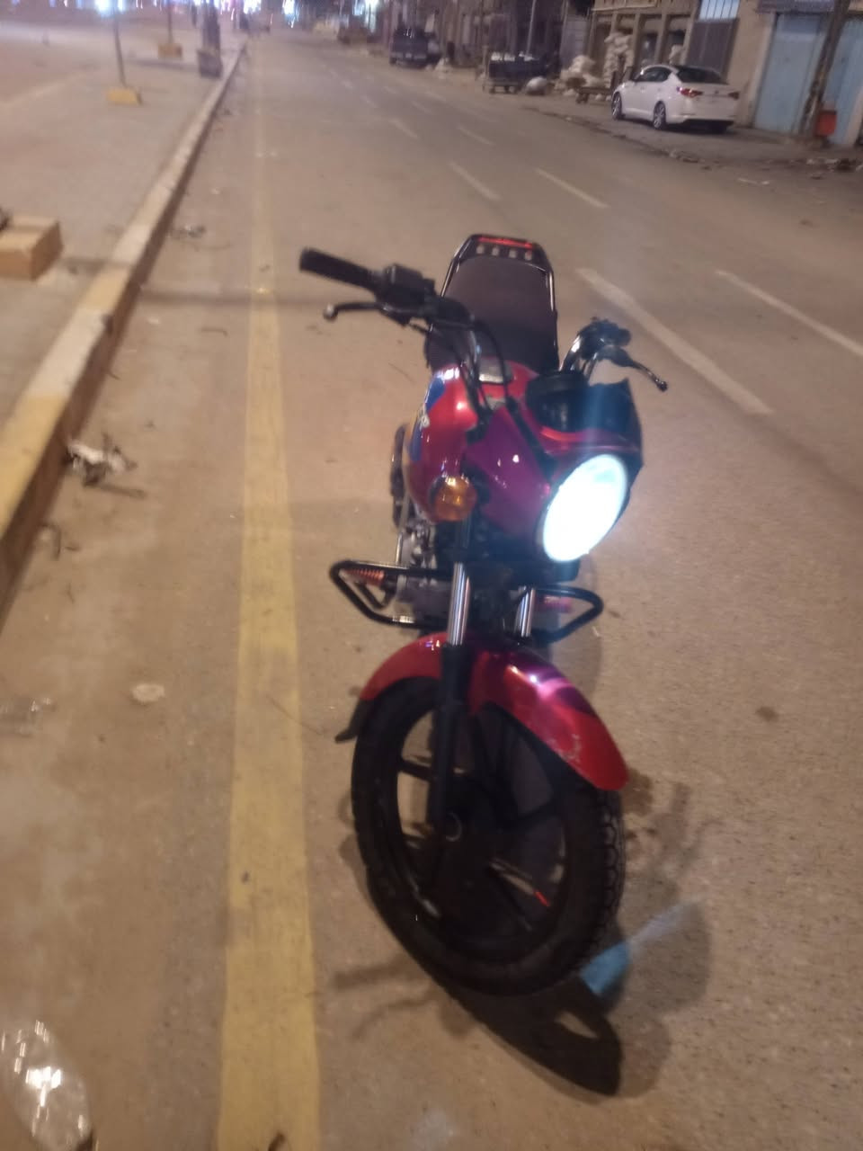 سلام عليكم دراجه بوكسر للبيع
مديل 22اوراق سكنر السعر

 850وبيها مجال مكاني حي 
العسكري يم كراج العابد 
شراي ينتصل ***********
