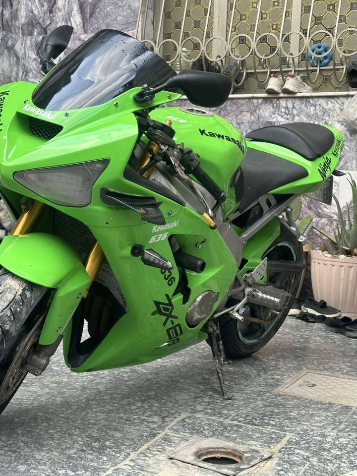 سلام عليكم دراجه كاوسكي موديل 2004
محرك 636
الدراجه: مكفوله كفاله عامه محرك وكير
كهربائيات: جميع الكهربائيات شغاله
مكاني :بغداد
السعر: 30 بيهه مجال 
الرقم:واتساب سيم كارت فقط ***********
ملاحظه : ليس متواجد فيس
