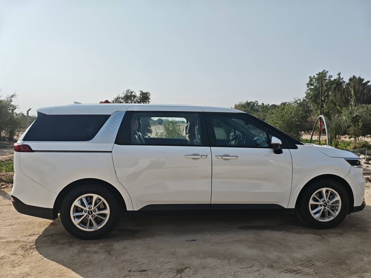 السلام عليكم كرنفال 24 وارد امريكي بسم شركة عندي وكالة عامة تريد وكالة او تحويل بكيفك بصمات بيبان كهربائية تشغيل عن بعد مواصفاتlx ماشية 43 الف سعر 250او بيهة للشراي او مراوس بقل منهة او ينطيني فرق حسب القناعة  مكاني نجف ***********
