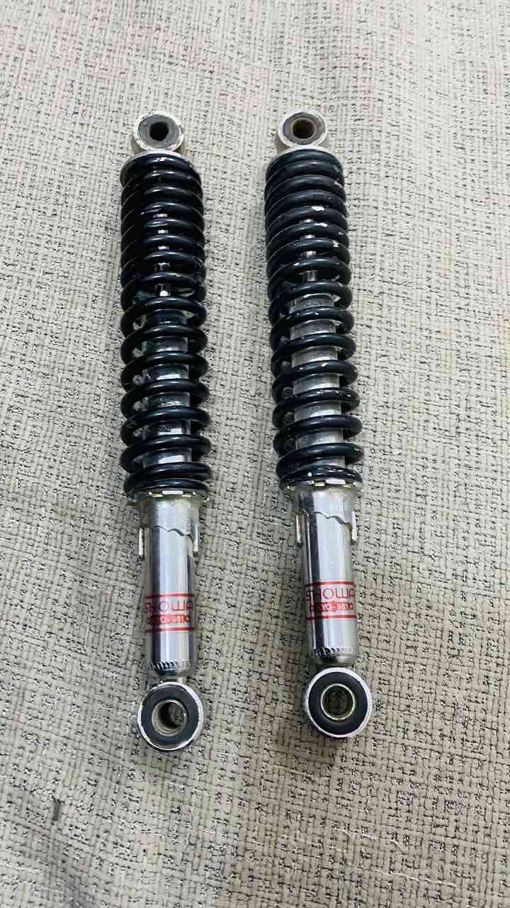 غراض للبيع 
صالنصات مال ايران اصلي 
السوده ب20
والكفير 20
البنص 10
صندوك دلفري جديد مامستخدم 18
دبلات مال ايرن خلفيات 20
لاستفسار ***********
