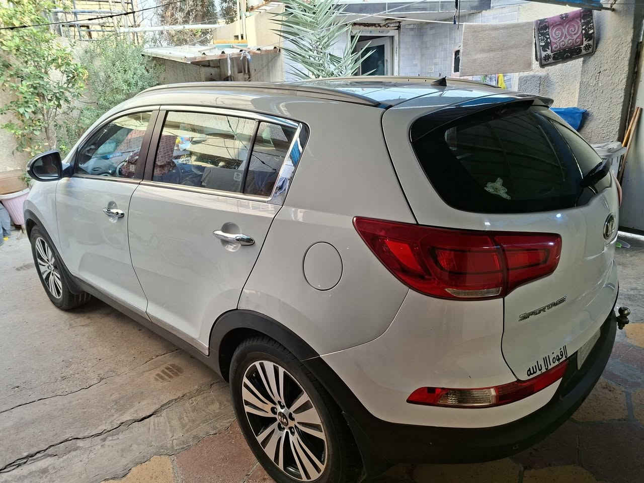 سبورتج خليجي 2015 مكفوله بغداد باسمي بانوراما فتحه اشاير مري تبريد قطعتين ثلج ماشيه 60 سياره كلش حلوه ونظيفه مكانها بغداد الزعفرانية رقم *********** السعر 172 بيها مجال بسيط
