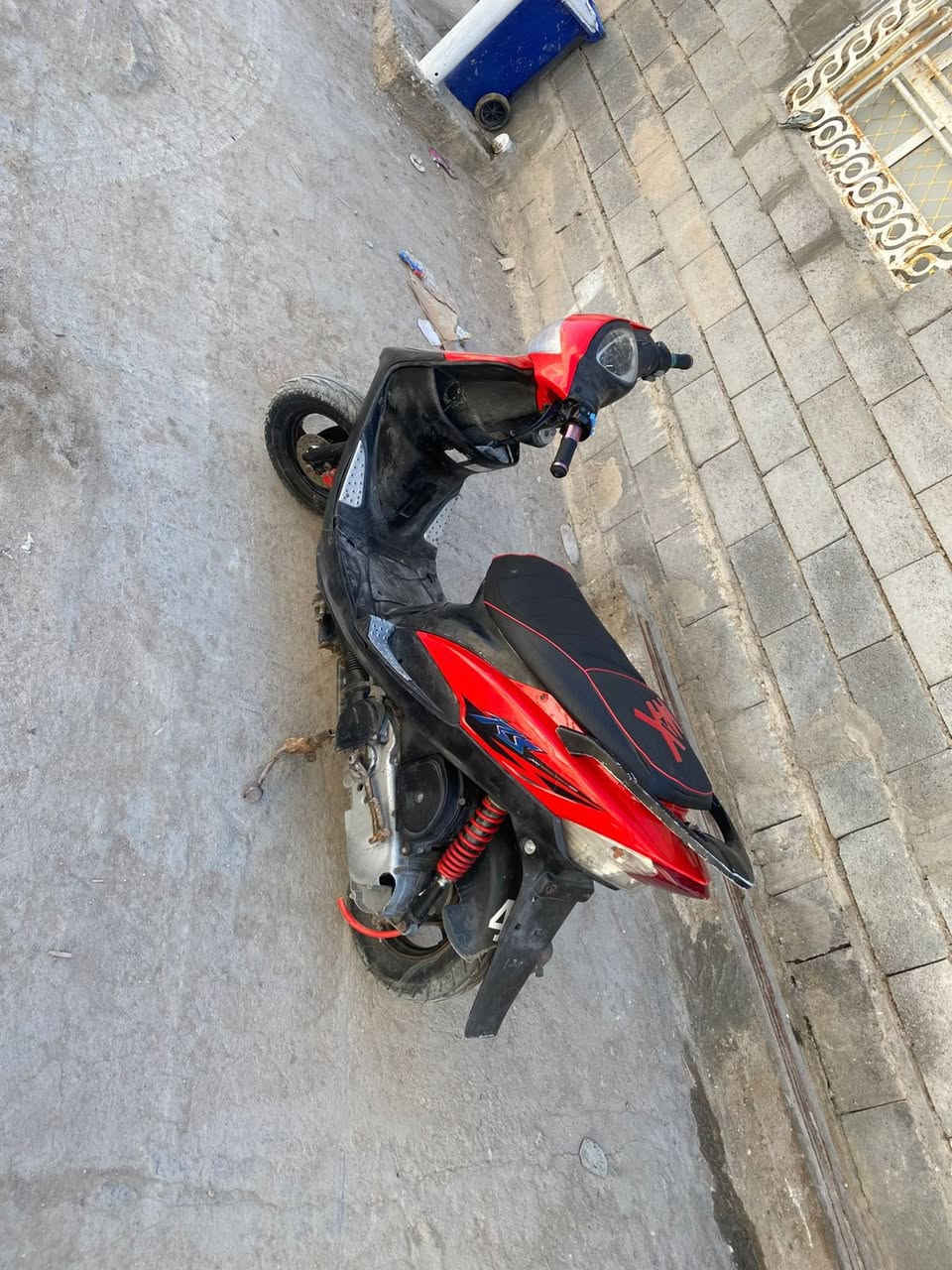 السلام عليكم ماكس عدله دراجه نضيفه الله شاهد دراجه مكينه ناعمه ما تنسمع تجي وتشوف بعينك  بس نقصه كلوب الله شاهد دراجه ما فارغ ارتبه 
بصره جزيره شط العرب سعر 650 رقم ***********
