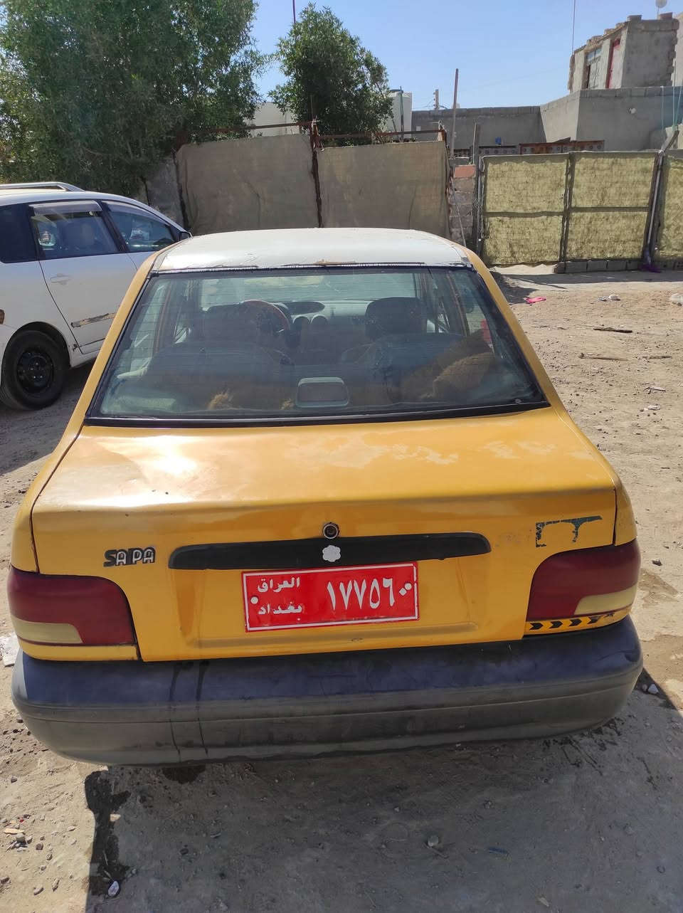 السلام عليكم شباب سياره سايبه للبيع موديل 2013 رقم بغداد صدامي  سنويه منتهيه بال 2020كير ومكينه وحداديه تخم تاير شواصي مكفولات كهربائيات كله شغال دواخل حلوه ونظيفه سياره جاهزه كبل لشغل السعر 8 ورقات ونص وبيه مجال للشراي مستعجل على بيعتها مكاني بابل مامتواجد عل فيس الخاص مغلق هاذه رقمي للتواصل‏‪0787 703 8496

