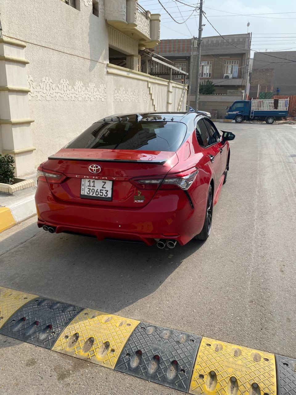 كامري 2023 فئة XSE
مواصفاتها معروفه 
وارد امريكي حادث بسيط جداا 
سياره جديده بمعنى كلمه 
لون احمر 
محرك 4سلندر 
ماشية 54,711
فول مواصفات 
بنوراما 
السيارة نضيفة و التحويل مباشر رقم بغداد صور حادث من ضمن صور 
السعر 22,000$ قفل 
مكان الانبار فلوجه 
الاتصال ***********
الاتصال ***********
