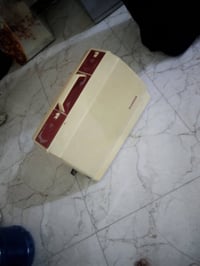 مكينة خياطه • نظيفه • فلوجه