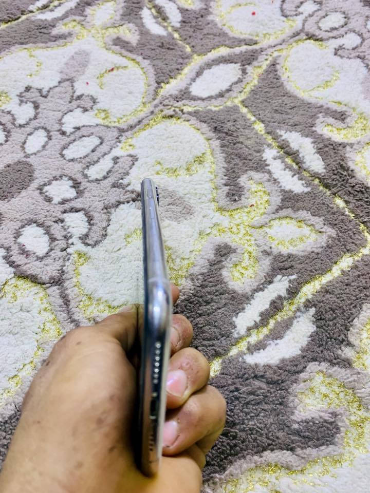 سلام عليكم ايفون 11برو ماكس ذاكره 256 نموذج mأمريكي مكفول فقط مبدل بطاريه وبطاريته 100يخبل بالشحن نضافته 95‎%‎ المكان ميسان السعر 375 وبيه مجال


**إذا كنت صاحب هذا الإعلان وتريد حذفه لأي سبب، رجاءا أرسل رسالة إلى الدعم الفني**