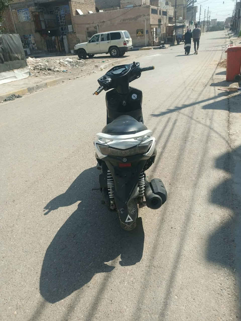 سكنس لد مجفته 
قيم سعر سوگ واخذ
وبيها منفيس


**إذا كنت صاحب هذا الإعلان وتريد حذفه لأي سبب، رجاءا أرسل رسالة إلى الدعم الفني**