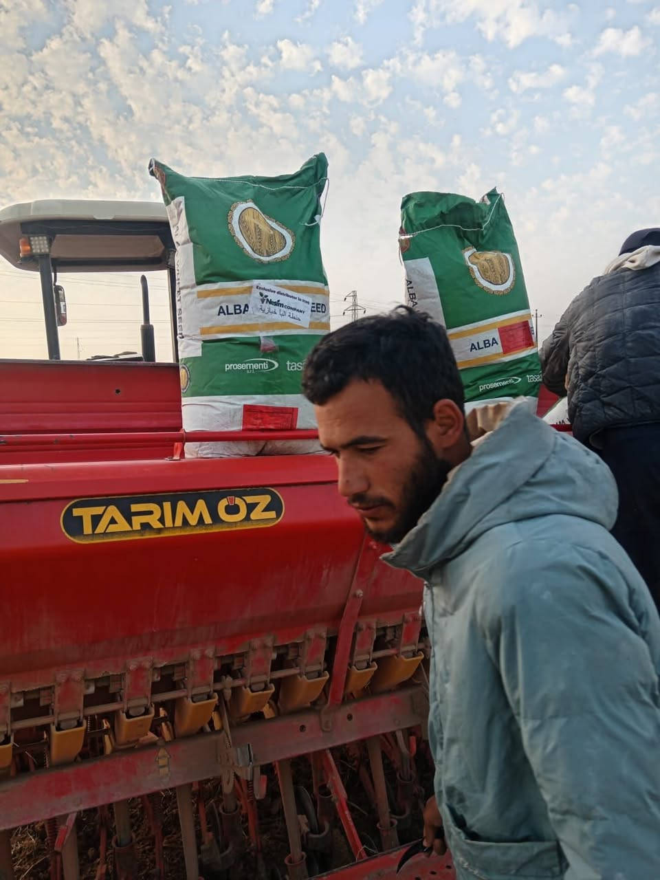 السلام عليكم حنطة للبيع صنف البا بنت جيس مال بذور حبايه سمينة السعر ٦٥٠ وتحياتي ما اجاوب تعليقات ***********

