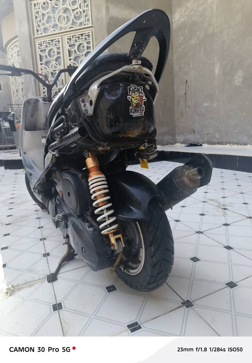 دراجه ماكس قجمه للبيع بوشه 55 شلعه ومعدل سعره 400 وبيها مجال وكفراته موجوده ***********
مكاني بصره ـ هارثه
