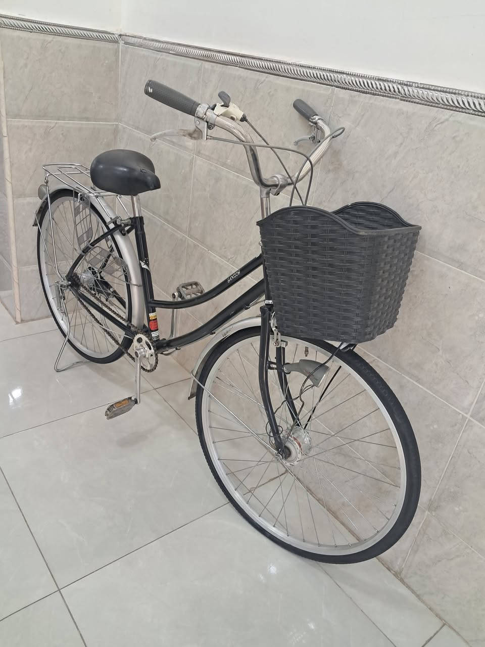 السلام عليكم بايسكل للبيع 
حجم 26 ياباني حاويه كير حساس شغال 
السعر 110


**إذا كنت صاحب هذا الإعلان وتريد حذفه لأي سبب، رجاءا أرسل رسالة إلى الدعم الفني**